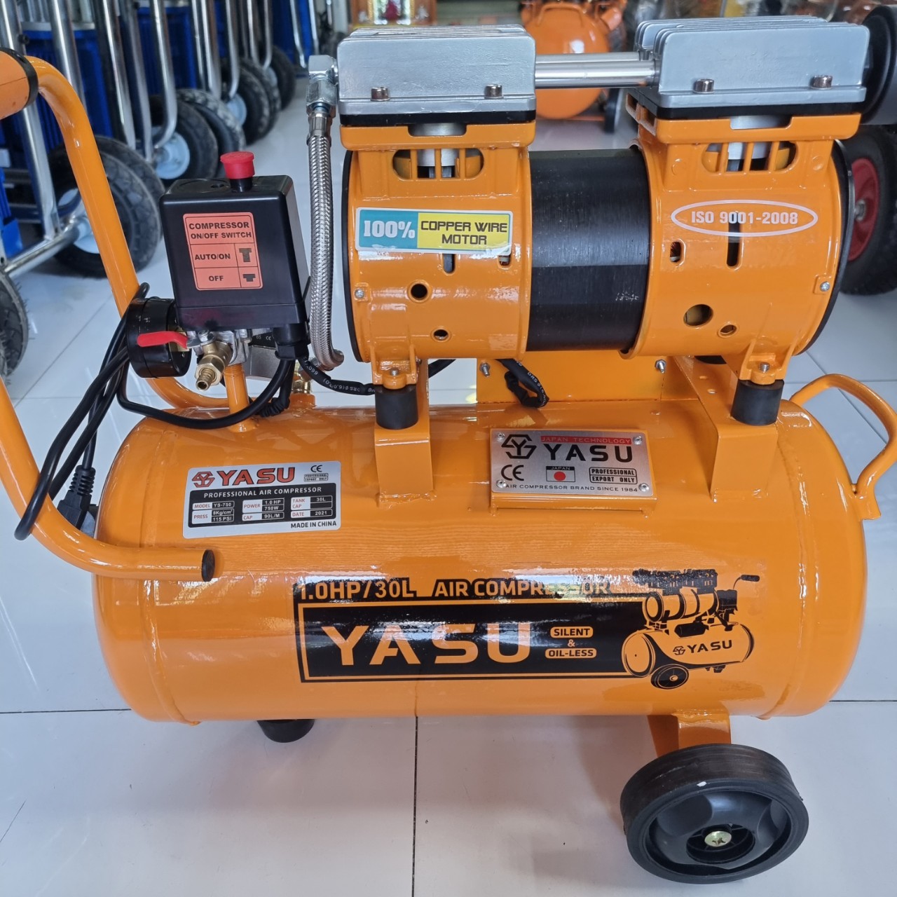 Máy nén khí không dầu YASU YS-750 ( Bình 30 lít )